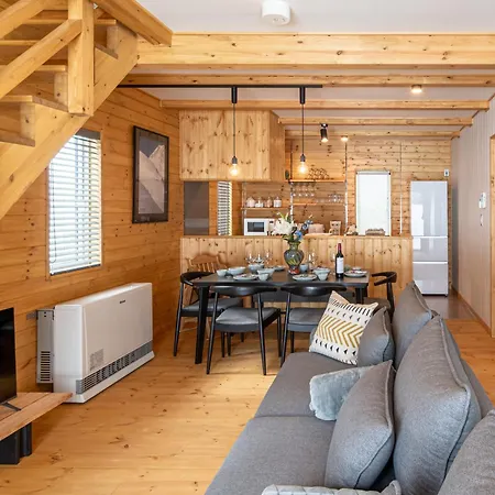 Creekside Chalets Hakuba Exterior photo
